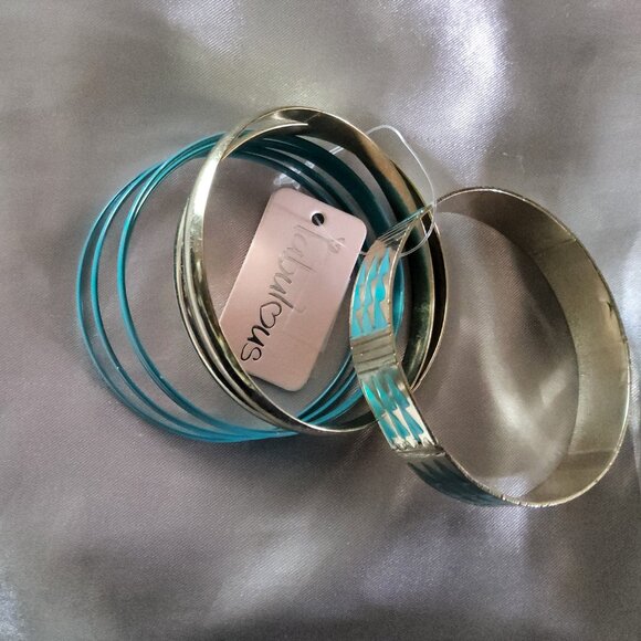 Fashion Jewelry teal Bracelets - Picture 4 of 4